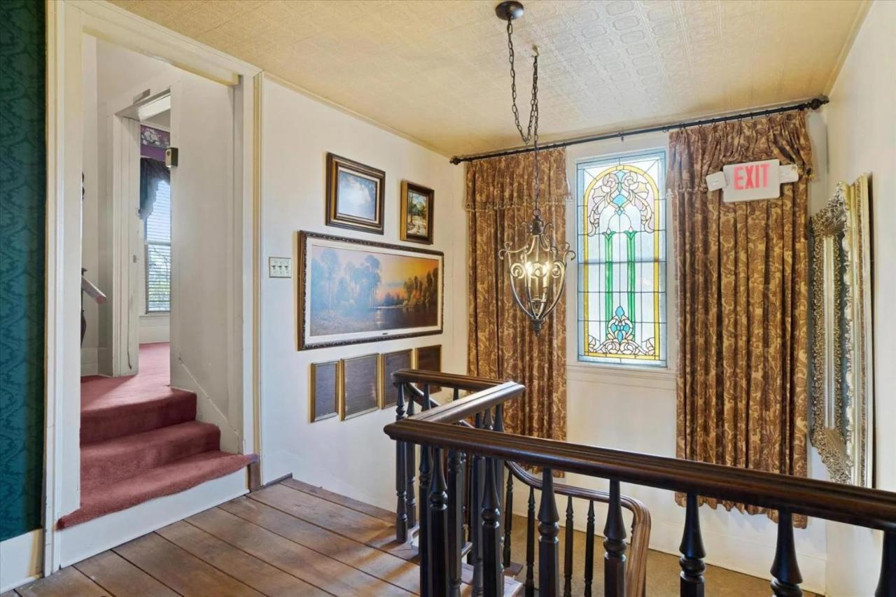 Four Winds Victorian Venue & Suites Bonham Exterior foto