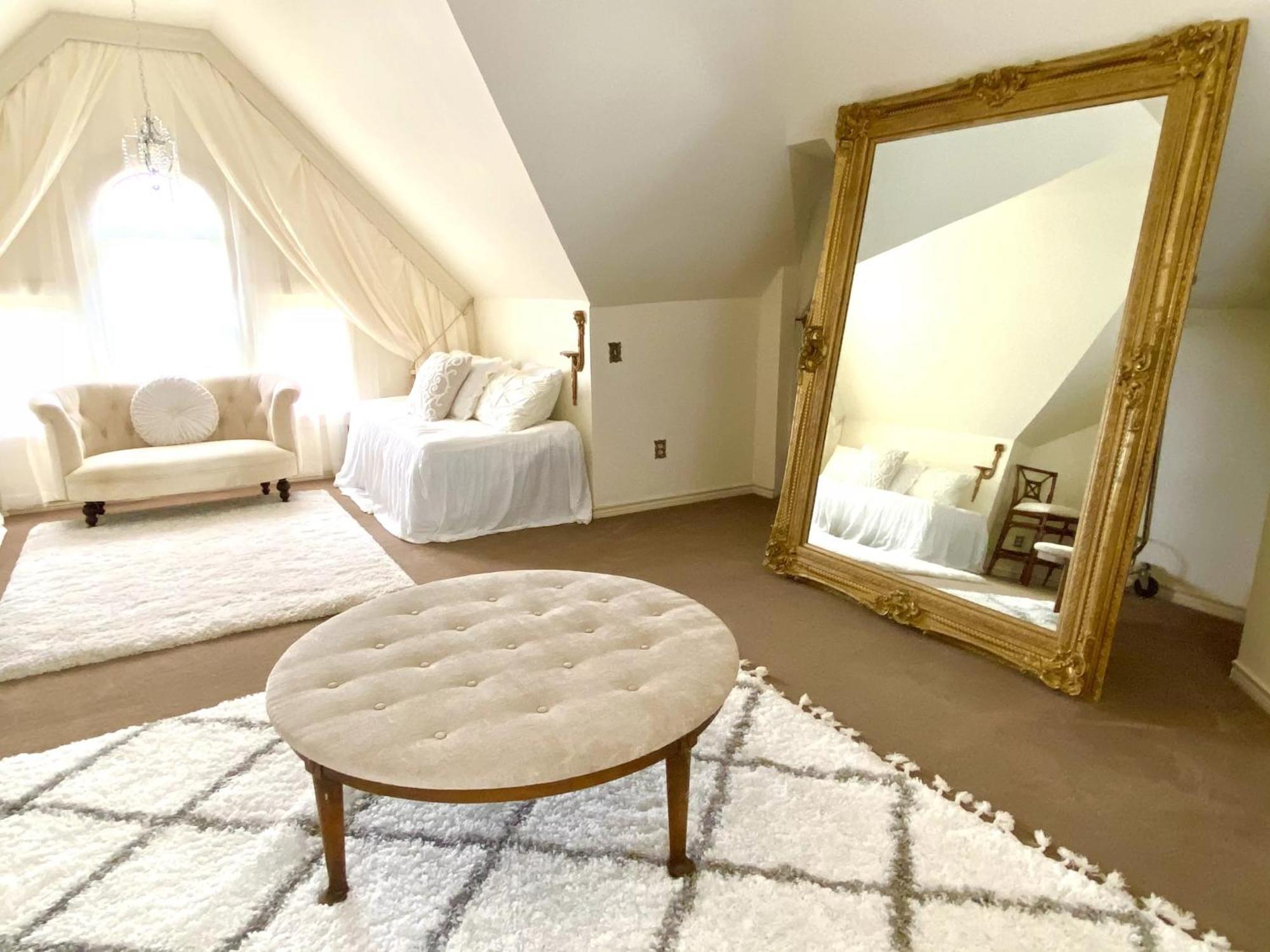 Four Winds Victorian Venue & Suites Bonham Quarto foto